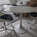 Apartment E3 Luxury Oldtown - Free Parking, Supermarket, Pcscreen, Netflix, Unlimited Music, Aircon *