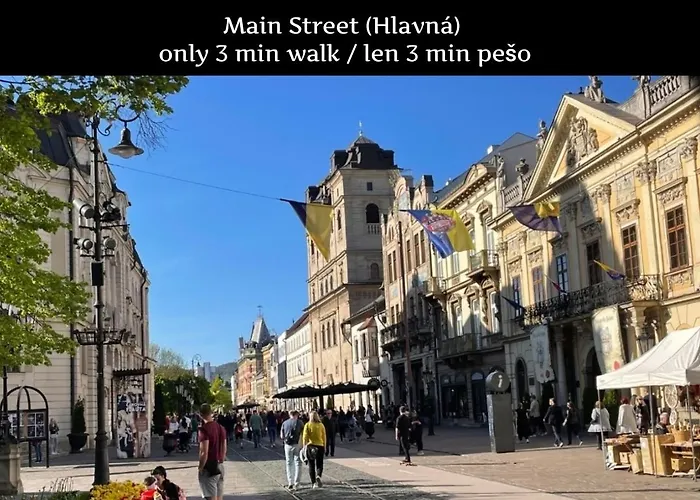 Apartamento E3 Luxury Oldtown - Free Parking, Supermarket, Pcscreen, Netflix, Unlimited Music, Aircon